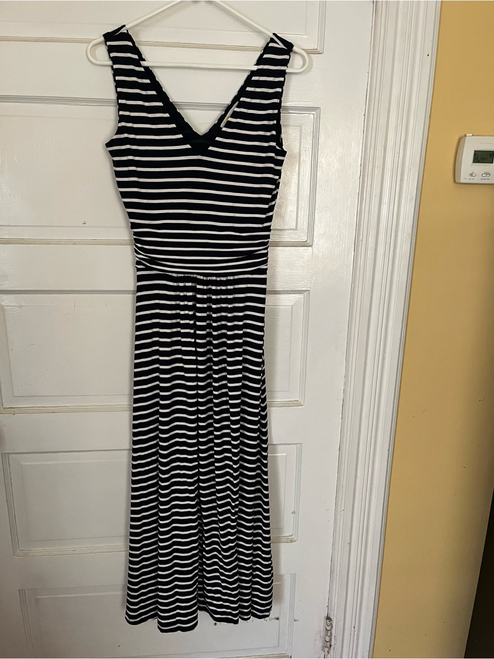 Biden dress size 6R